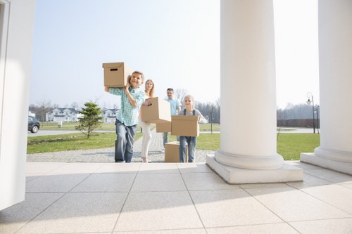 Man With Van Southgate team preparing a safe move