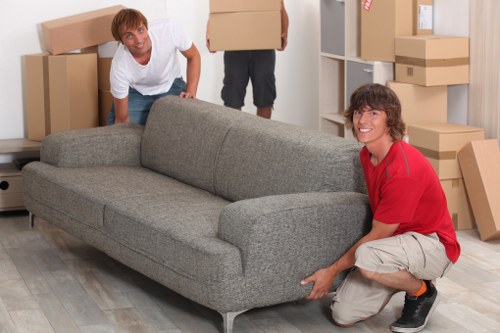 Careful packing and transport for a Southgate house move